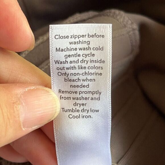 Athleta Delancey Moto‎ Tight Womens Leggings Size S Taupe Zip Ankle/Pockets Work - Picture 10 of 15